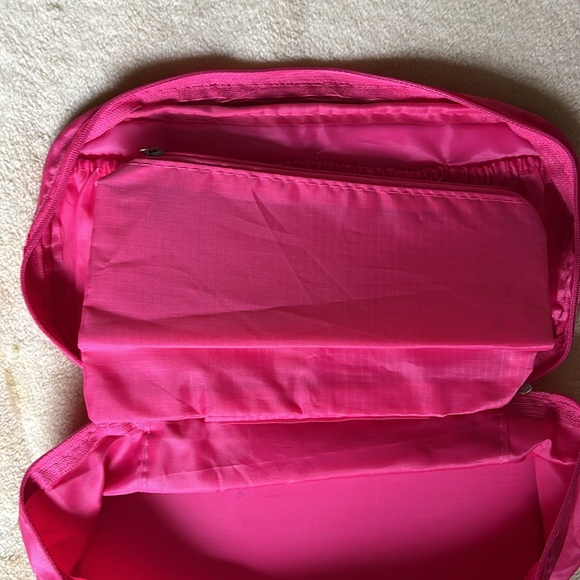 Pink travel bag - Picture 6 of 7